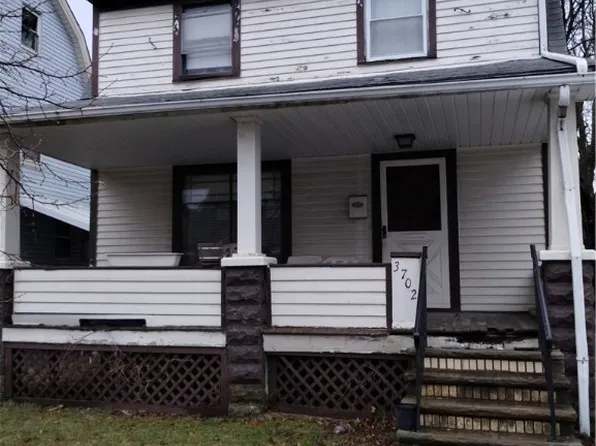 3702 E 105th St, Cleveland, OH 44105