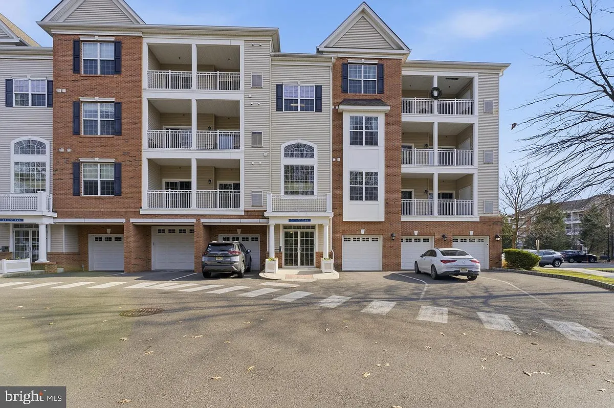 Building Photo - 234 Breeders Cup Dr