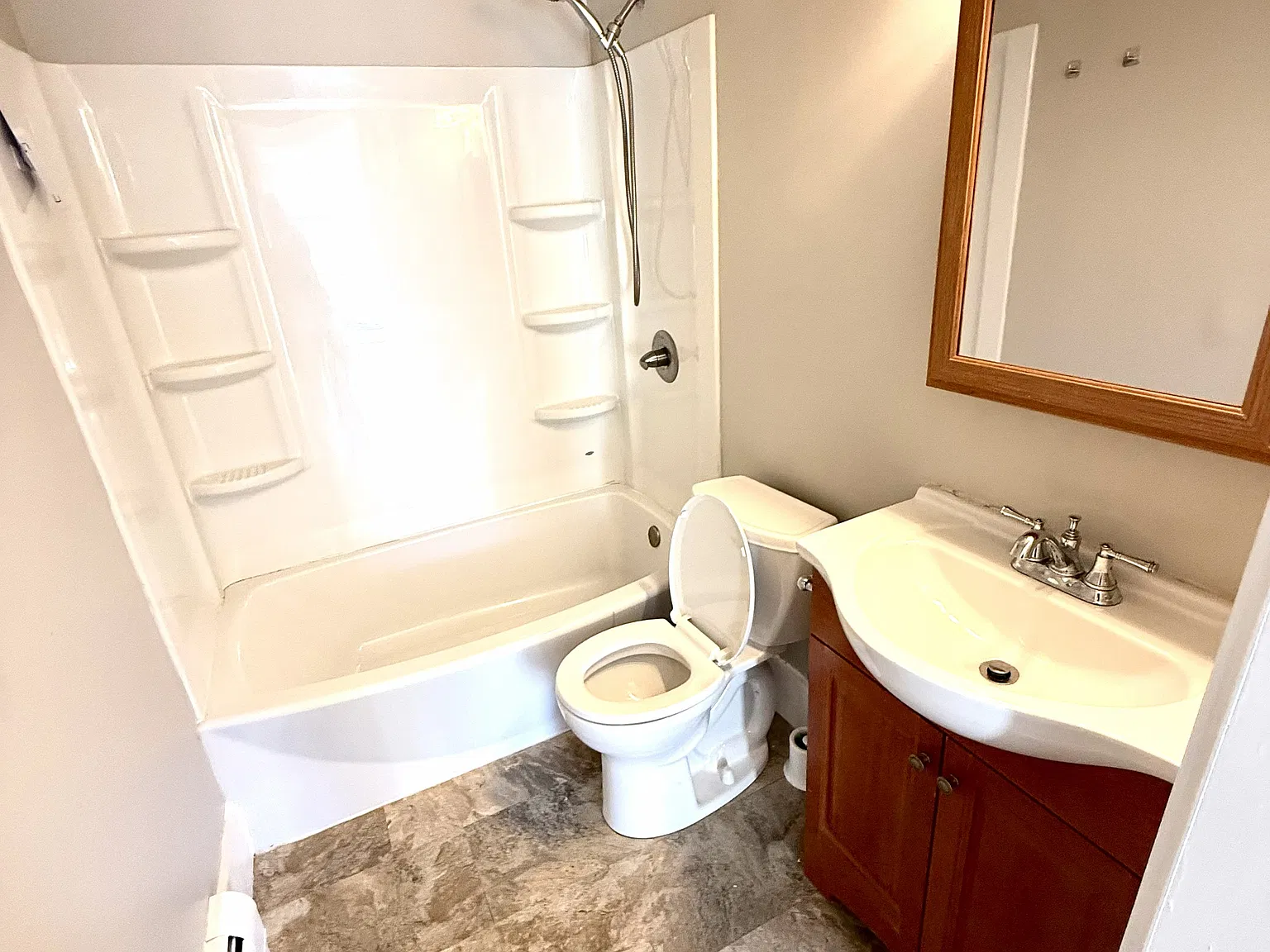 1 bed, 538 sqft, $1,200 — Photo 4