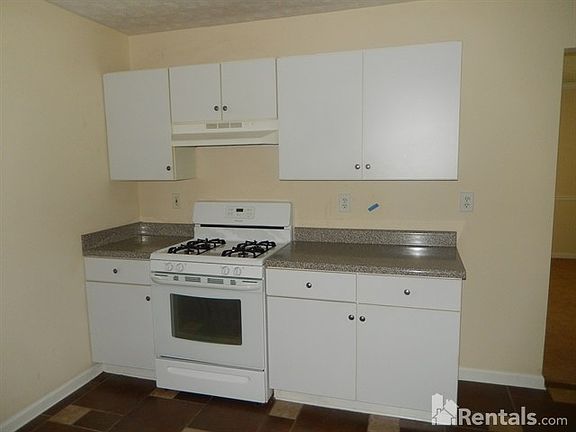 5th image of 4328 Danielle Lee Ct