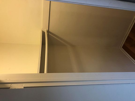 3rd image of 2215 N Beachwood Dr APT 202