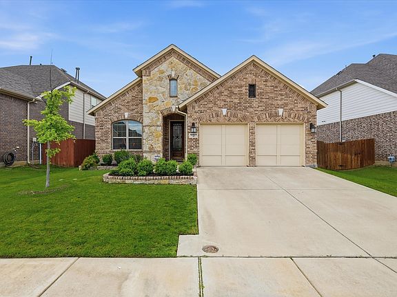 2nd image of 14821 Cedar Flat Way