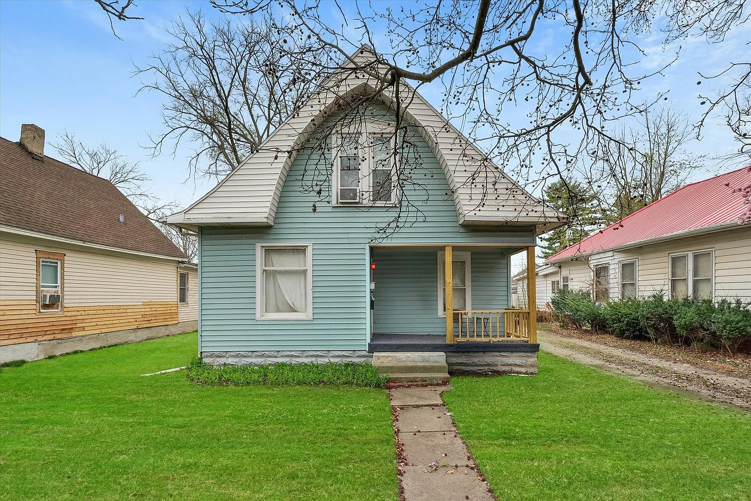 402 S Cottage Grove Ave photo 1