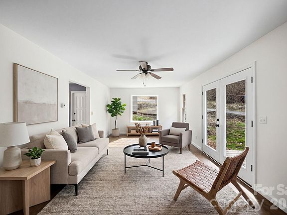 2nd image of 20 McDaris Rd