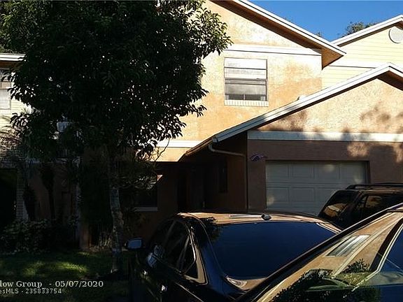 2nd image of 305 NW 103rd Ter #305