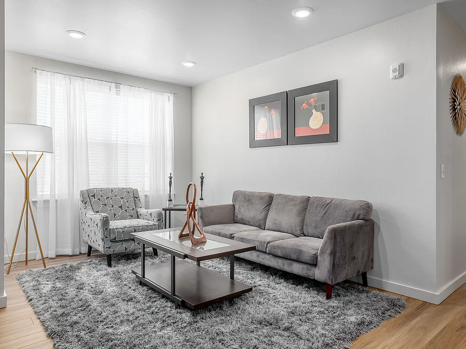 B1 Floorplan - Living Room
