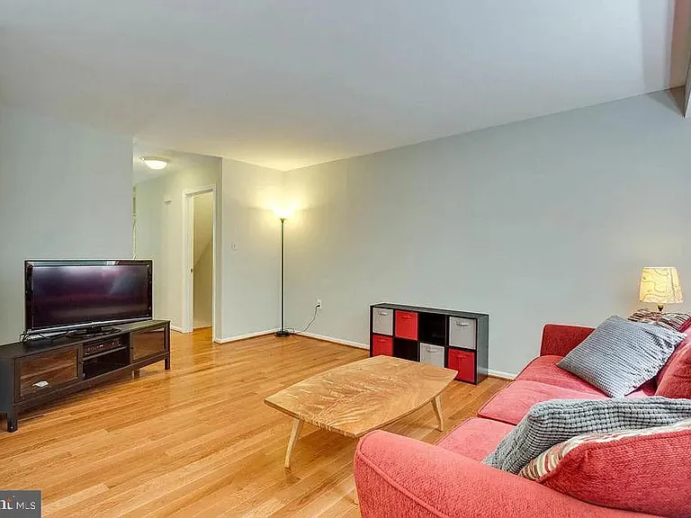 5861 Kara Pl — Photo 39