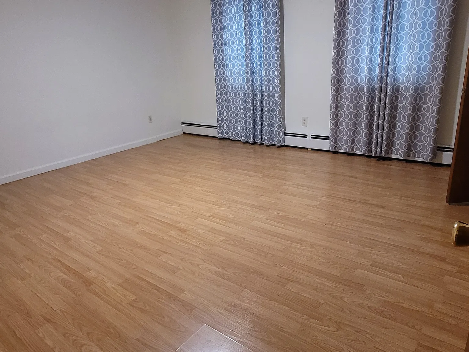 3 bed, 1.5 bath, 1600 sqft, $2,750 — Photo 4
