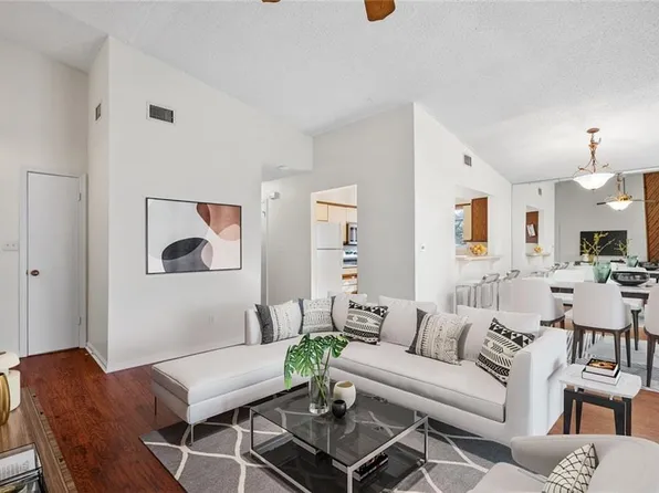 2219 Kleen St, Virginia Beach, VA 23451