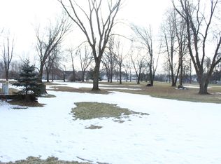 Riverview Ct, Fremont, WI 54940