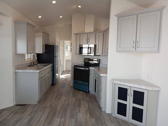 3rd image of 10667 South Avenue 10 East #B-15