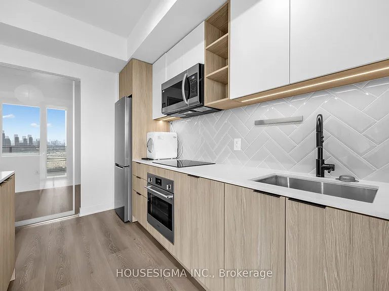 36 Zorra St #1907 — Photo 11