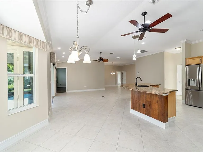 1109 Alcove Loop — Photo 10