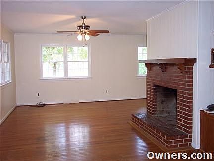 LIVING ROOM WITH FIRE PLACE