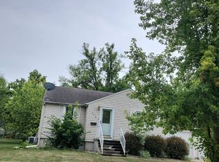 209 7th Ave NW, Waseca, MN 56093