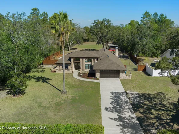 9273 Brady St, Spring Hill, FL 34608