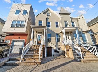 41 E 35th St, Bayonne, NJ 07002