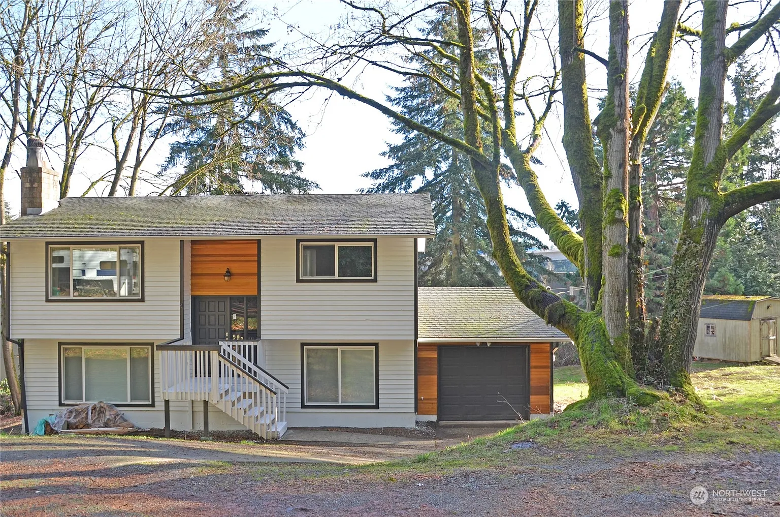 13904 4th Avenue NE photo 1
