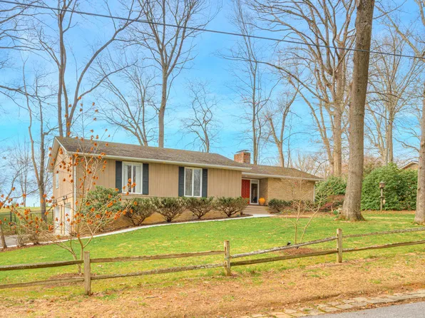 7286 Woodland Way, Radford, VA 24141