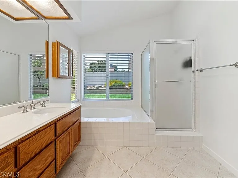 10045 Miracanto Way — Photo 30