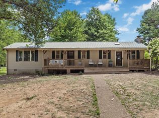 160 Woods Rd, Portland, TN 37148