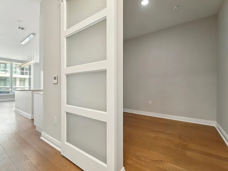3 Somerset Ln #505 — Photo 11