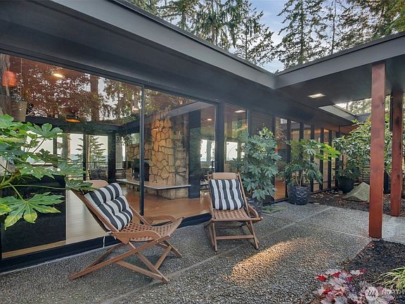 5th image of 5228 126th Avenue Ct E