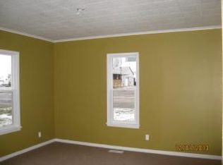 218 N Linn St, Roland, IA 50236