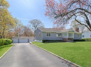 235 Fairland Dr, Fairfield, CT 06825