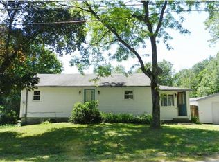 671 Hunkins Pond Rd, Sanbornton, NH 03269