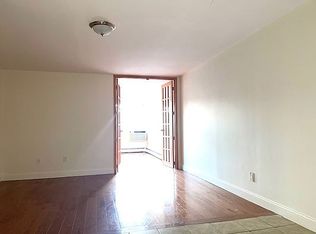 30-10 Steinway St #2A, Astoria, NY 11103