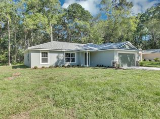 2035 W Linden Dr, Citrus Springs, FL 34434