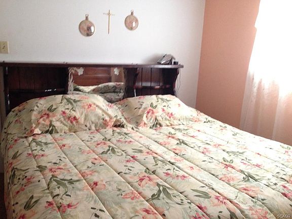 5th image of 22887 Dogwood Dr