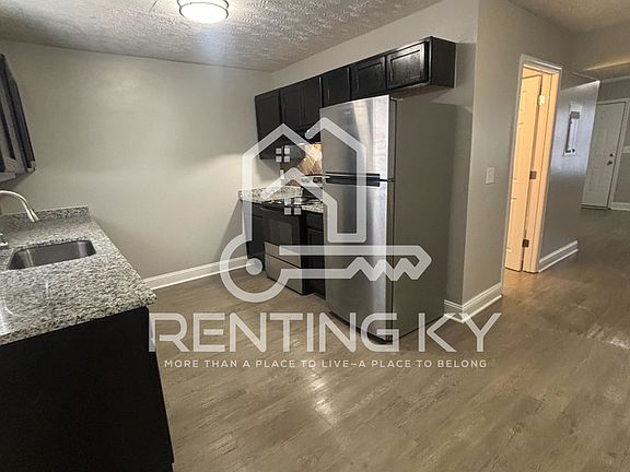 3rd image of 178 S Killarney Ln APT 1