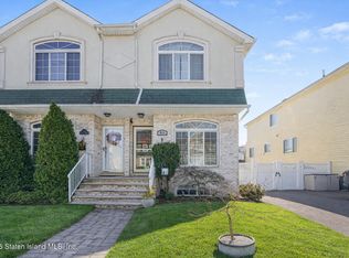 46 Pitney Ave, Staten Island, NY 10309