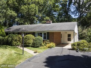 7602 Dunston St, Springfield, VA 22151