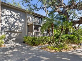 1423 Landings Pl, Sarasota, FL