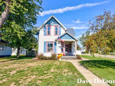 303 W Main Ave, Zeeland, MI, 49464