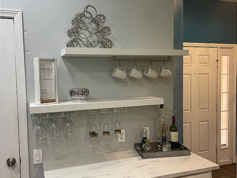 1042 Vista Cay Ct — Photo 3