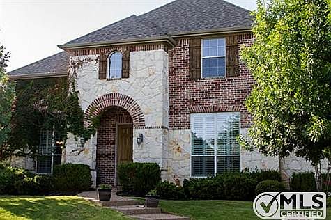 2nd image of 841 Willowmist Dr