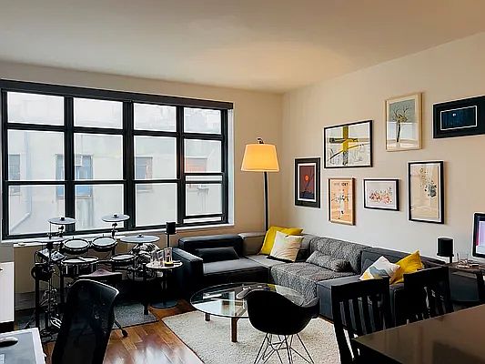 1st image of 80 Metropolitan Ave APT 3G