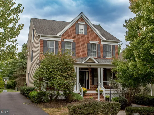 249 Cambridge Pl, Chalfont, PA 18914