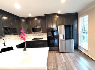 26121 Nimbleton Sq, Chantilly, VA 20152