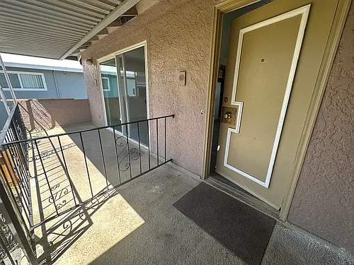 260 Richfield Dr #4 Photo 1