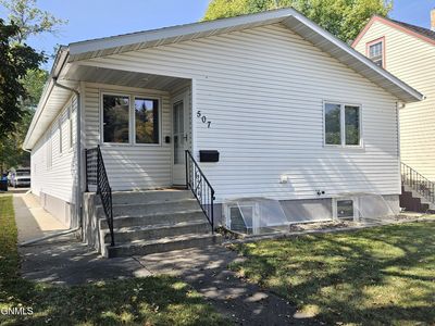507 6th Ave NW, Mandan, ND, 58554