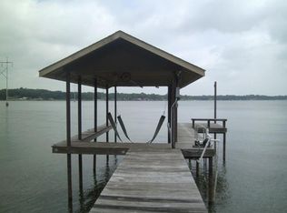 117 Shoreline Dr, Malakoff, TX 75148