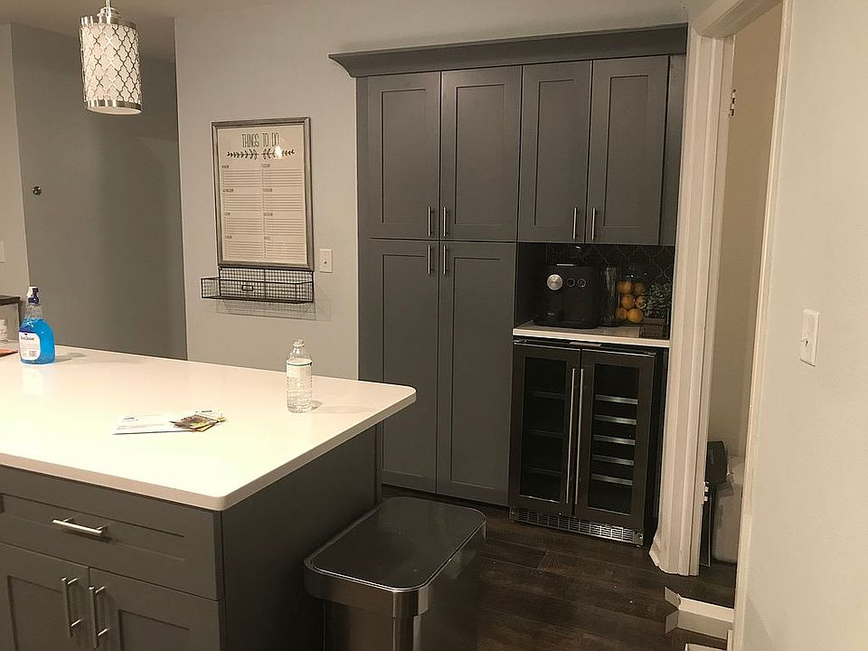 1st image of 4611 Country Hills Dr