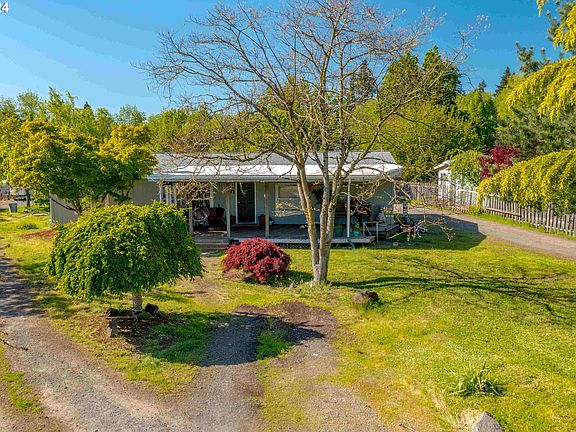 3rd image of 8249 Highway 219 NE