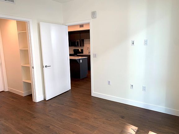5th image of 2104 El Cajon Blvd #308