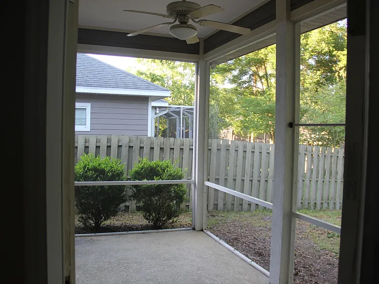 7401 SW 86th Way — Photo 11